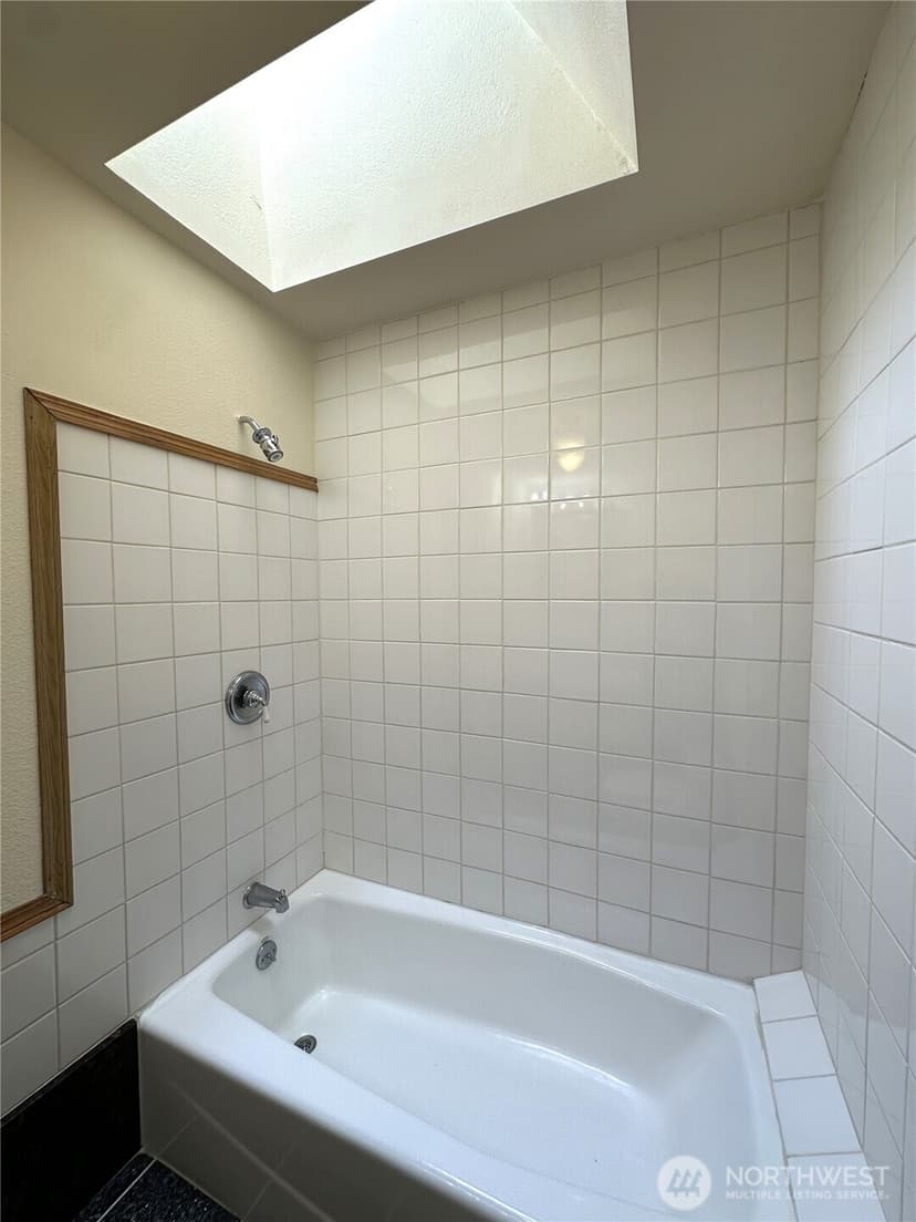 Property photo for 832 Whale Court SW, Ocean Shores photo 18