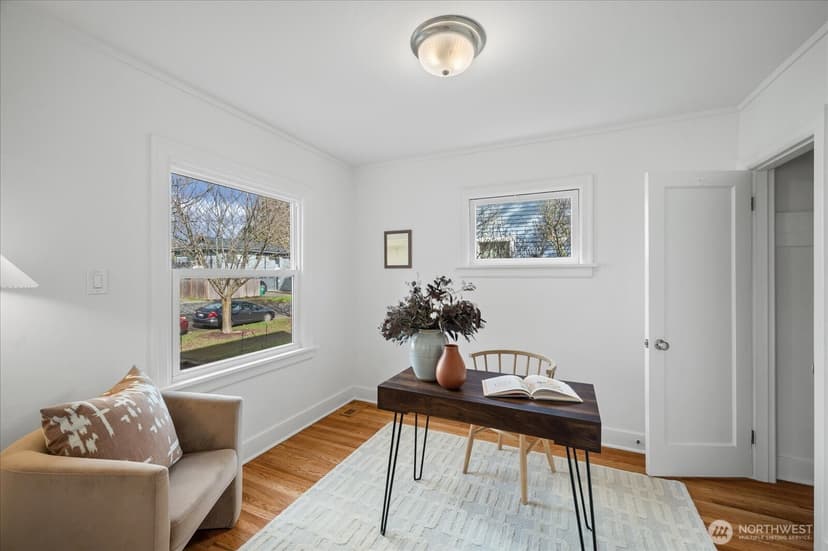 Property photo for 717 NW 56th Street, Seattle photo 5