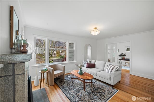 Property photo for 717 NW 56th Street, Seattle photo 3