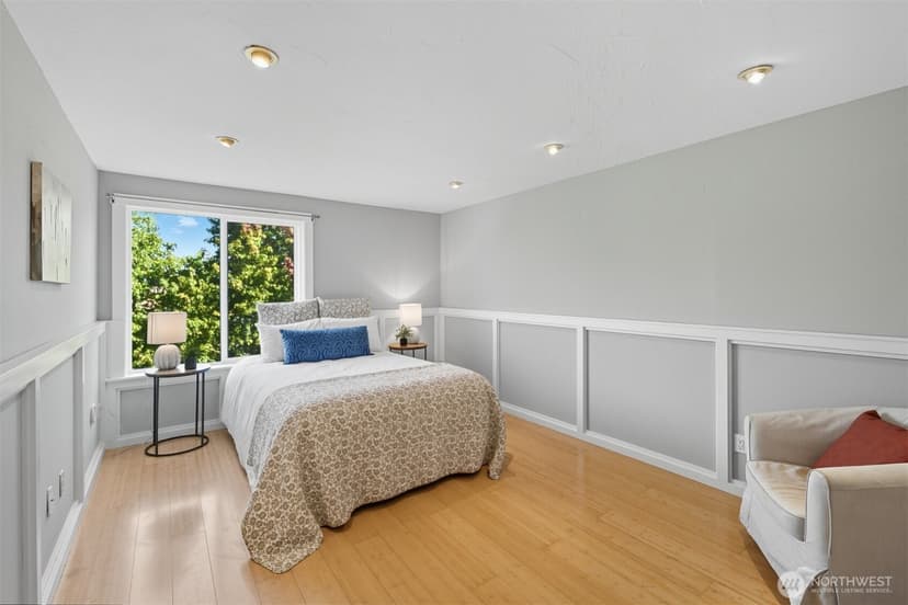 Property photo for 9416 1st Avenue NE #305, Seattle photo 23
