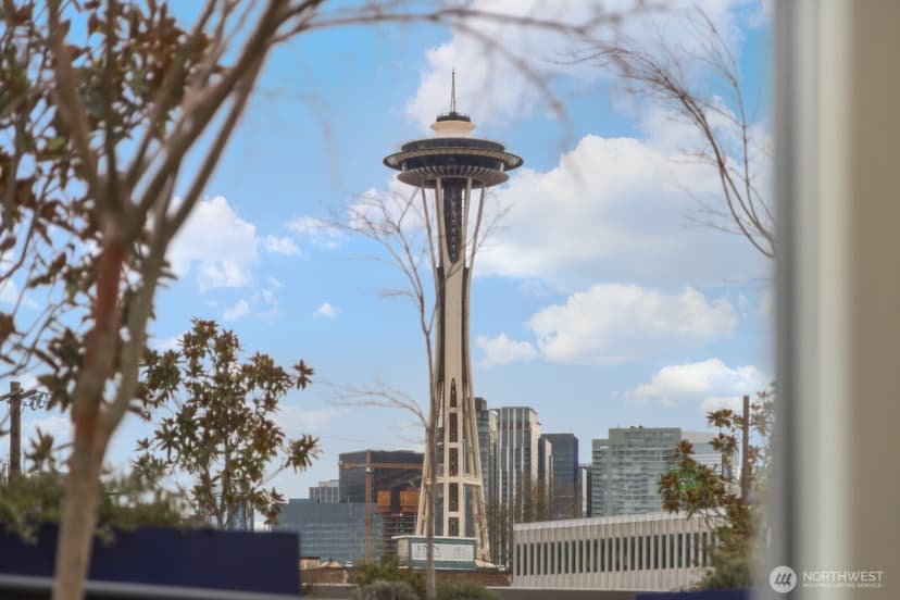 Property photo for 17 W Mercer Street #304, Seattle photo 35