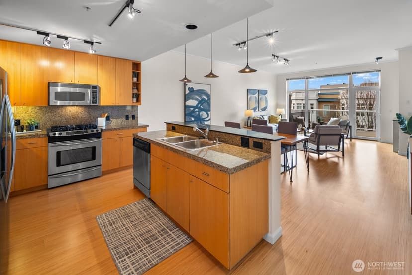 Property photo for 17 W Mercer Street #304, Seattle photo 7