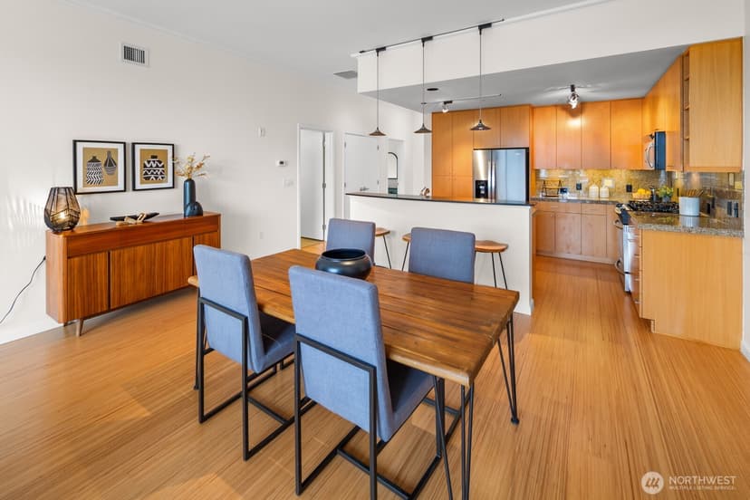 Property photo for 17 W Mercer Street #304, Seattle photo 12