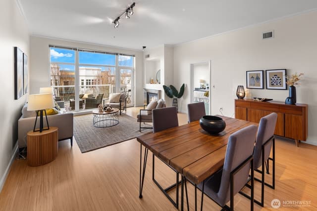 Property photo for 17 W Mercer Street #304, Seattle photo 4