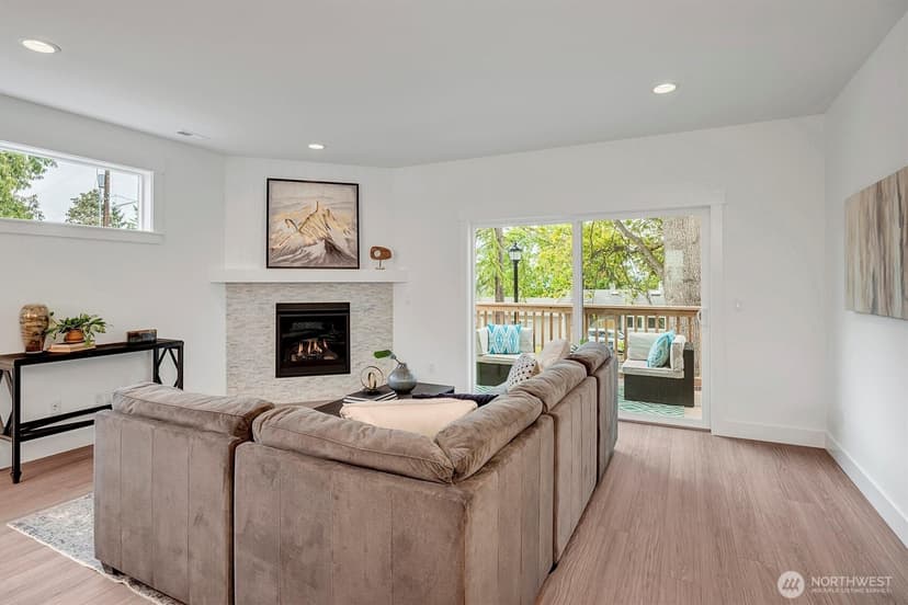 Property photo for 10642 SE 170th Place SE #Lot 1, Renton photo 9