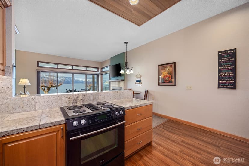 Property photo for 100 Lake Chelan Shores Drive #11-3, Chelan photo 15