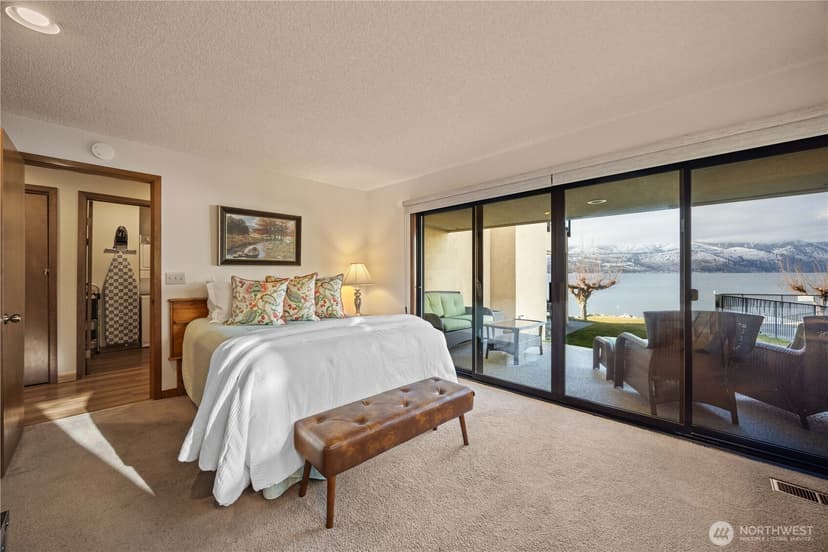 Property photo for 100 Lake Chelan Shores Drive #11-3, Chelan photo 7