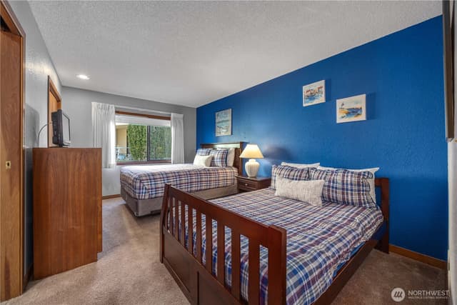 Property photo for 100 Lake Chelan Shores Drive #11-3, Chelan photo 3