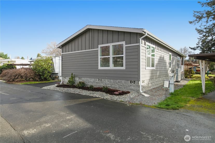 Property photo for 18153 31st Avenue S #323, SeaTac