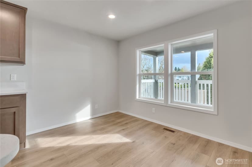 Property photo for 18153 31st Avenue S #323, SeaTac photo 6