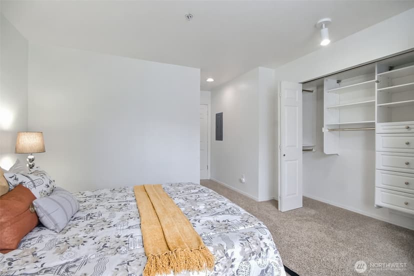 Property photo for 16232 118th Lane NE #1-4, Bothell photo 10
