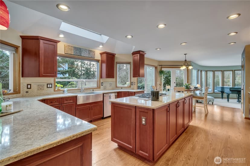 Property photo for 13515 152nd Street E, Puyallup photo 6