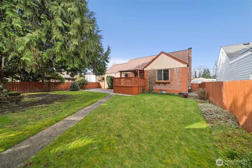 Property photo for 408 8th Avenue NE, Puyallup photo 30