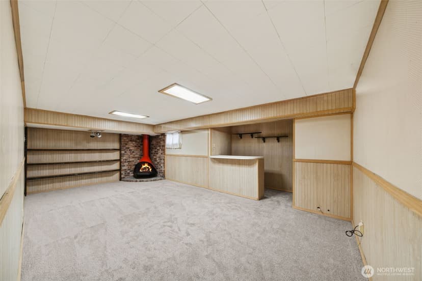 Property photo for 408 8th Avenue NE, Puyallup photo 17