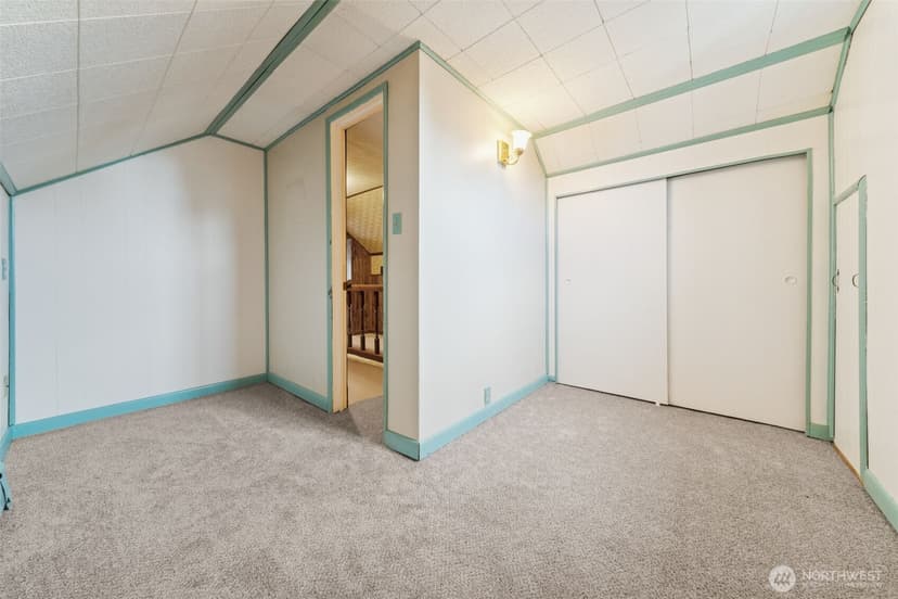 Property photo for 408 8th Avenue NE, Puyallup photo 13