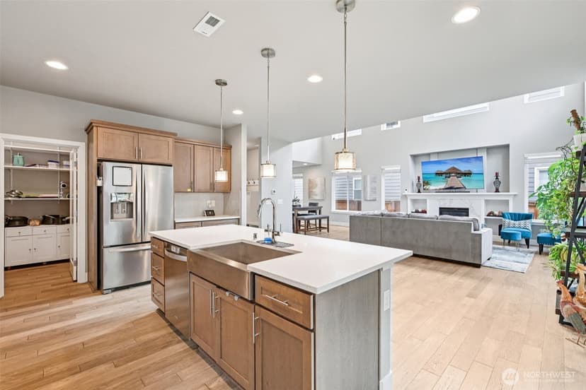 Property photo for 14430 199th Avenue E, Bonney Lake photo 11