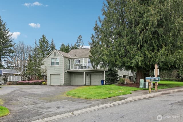 Property photo for 22142 SE 40th Lane #1121, Issaquah