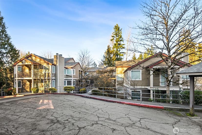 Property photo for 700 Front Street S #B103, Issaquah photo 19