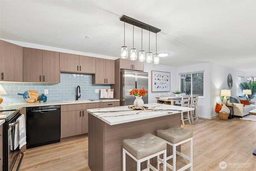 Property photo for 700 Front Street S #B103, Issaquah photo 3