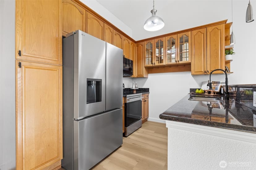 Property photo for 12429 NE 130th Court #G304, Kirkland photo 6