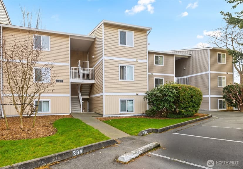 Property photo for 12429 NE 130th Court #G304, Kirkland photo 29