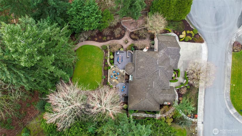 Property photo for 14305 214th Way NE, Woodinville photo 3