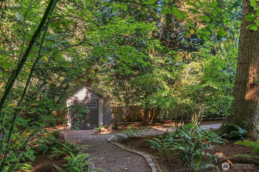Property photo for 14305 214th Way NE, Woodinville photo 37
