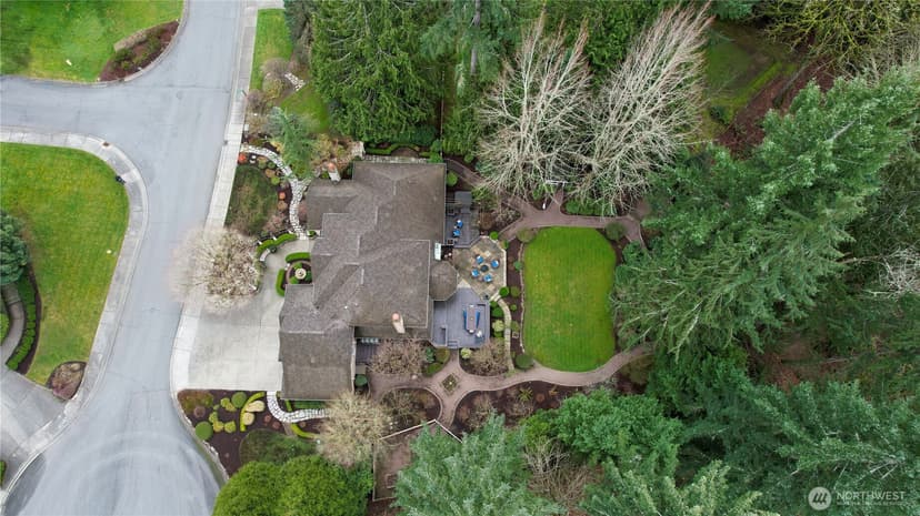 Property photo for 14305 214th Way NE, Woodinville photo 39