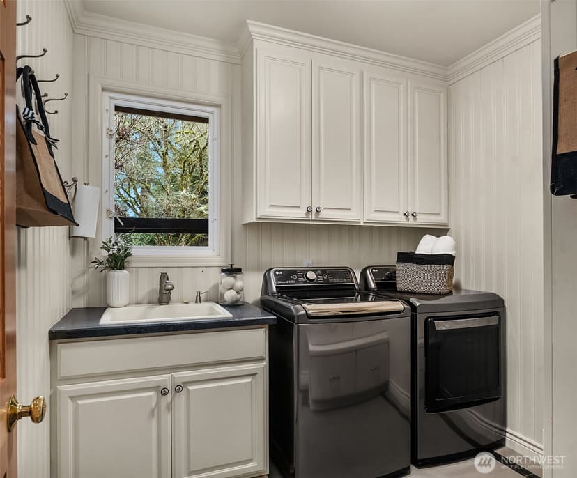 Property photo for 14305 214th Way NE, Woodinville photo 24