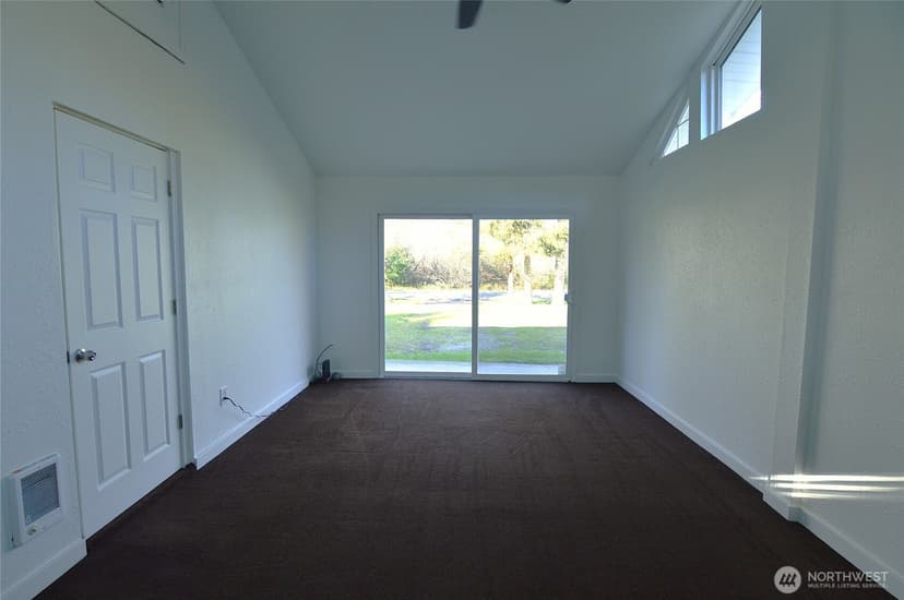Property photo for 895 Wawona Avenue SW, Ocean Shores photo 32