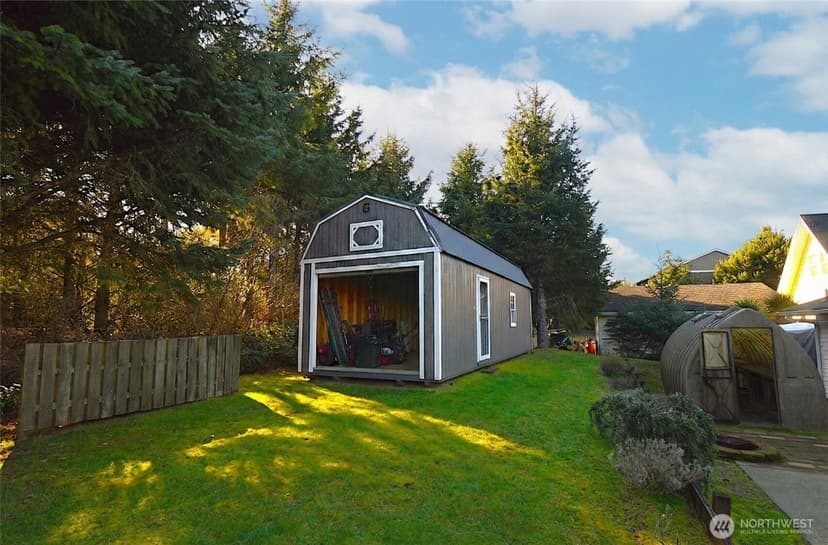 Property photo for 895 Wawona Avenue SW, Ocean Shores photo 36