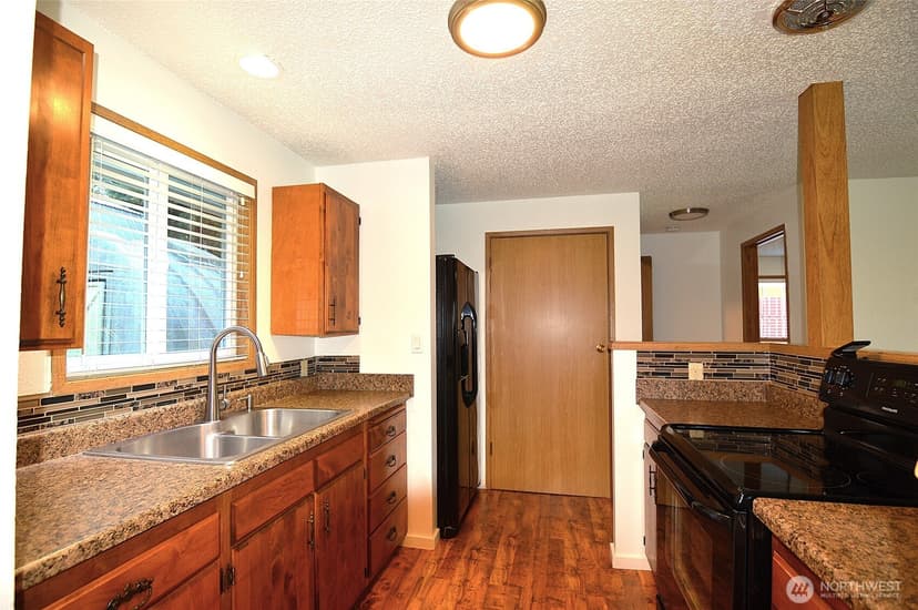 Property photo for 895 Wawona Avenue SW, Ocean Shores photo 22