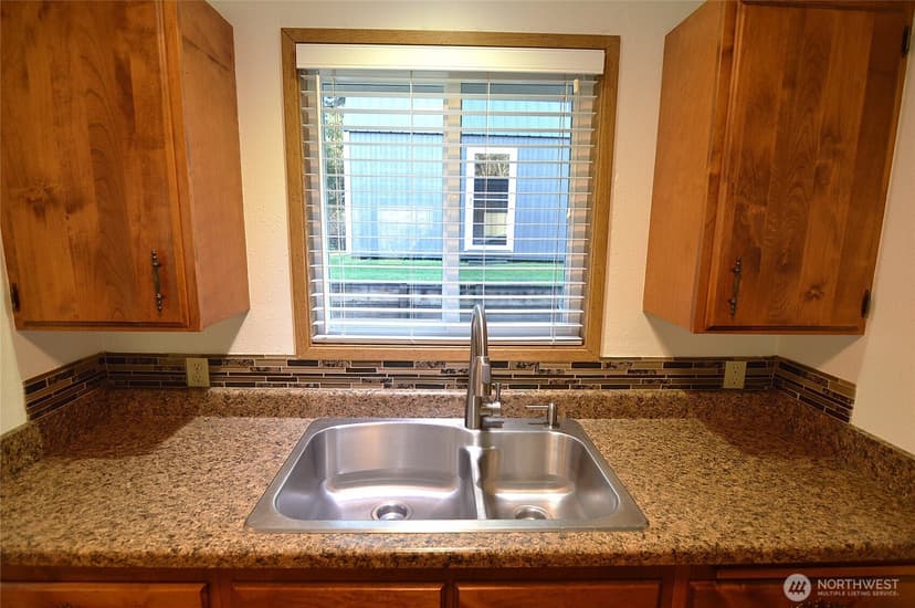Property photo for 895 Wawona Avenue SW, Ocean Shores photo 20