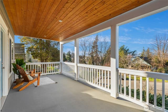 Property photo for 2034 E Harrison Street, Tacoma photo 2