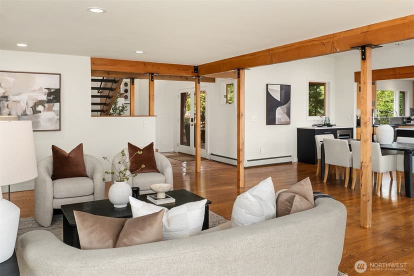 Property photo for 632 35th Avenue, Seattle photo 13