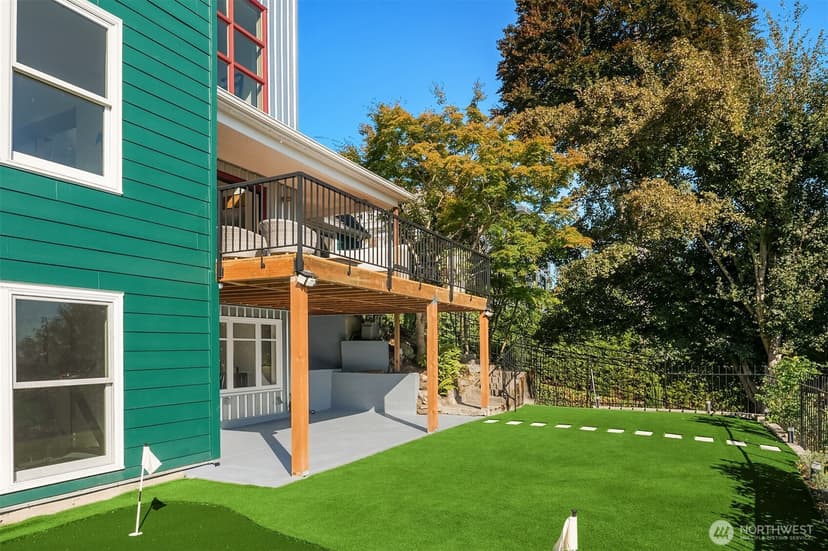 Property photo for 632 35th Avenue, Seattle photo 36
