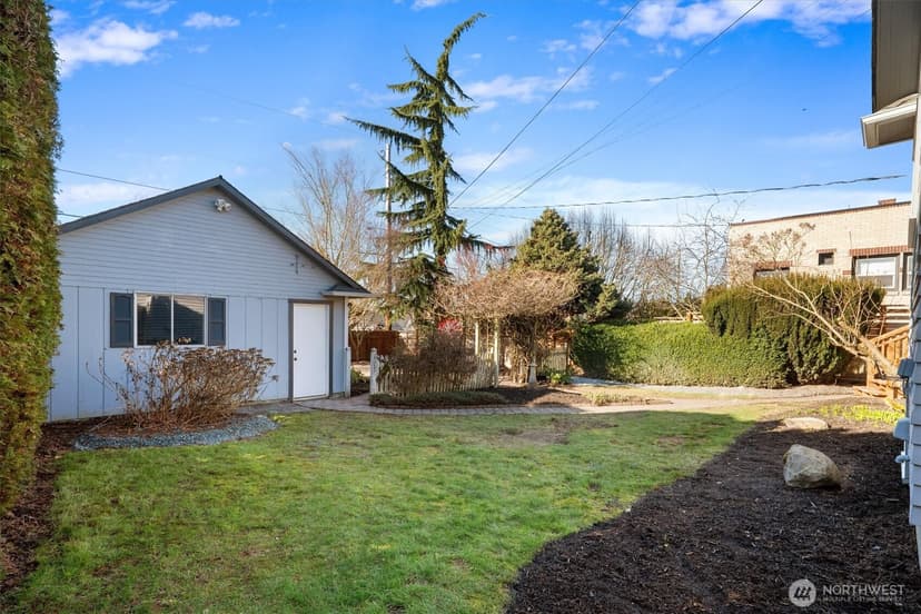 Property photo for 828 Hoyt Avenue, Everett photo 40