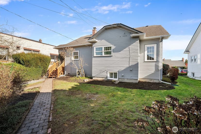 Property photo for 828 Hoyt Avenue, Everett photo 6