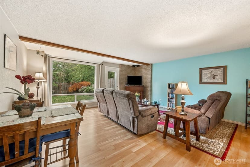 Property photo for 6504 109th Street E, Puyallup photo 2