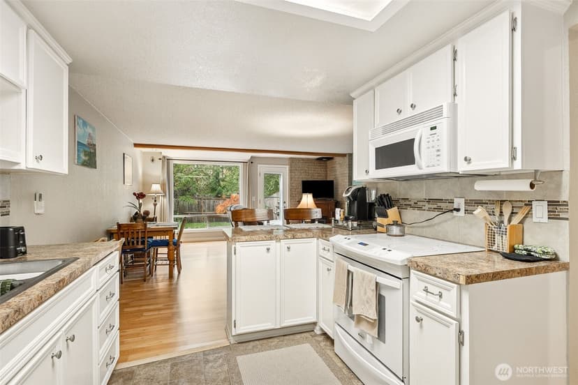 Property photo for 6504 109th Street E, Puyallup photo 4
