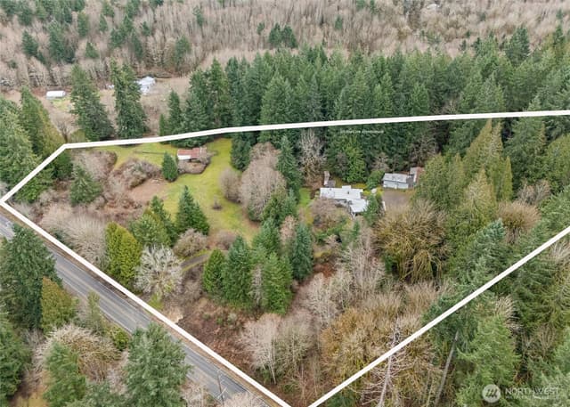 Property photo for 3649 Long Lake Road SE, Port Orchard photo 2