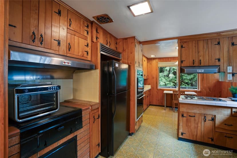 Property photo for 3649 Long Lake Road SE, Port Orchard photo 11