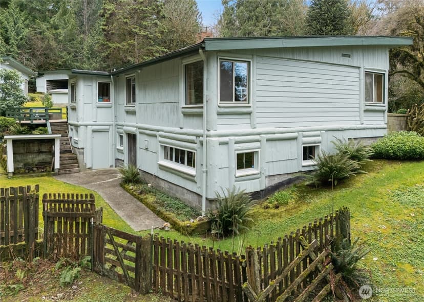 Property photo for 3649 Long Lake Road SE, Port Orchard photo 31