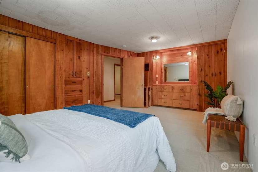 Property photo for 3649 Long Lake Road SE, Port Orchard photo 21