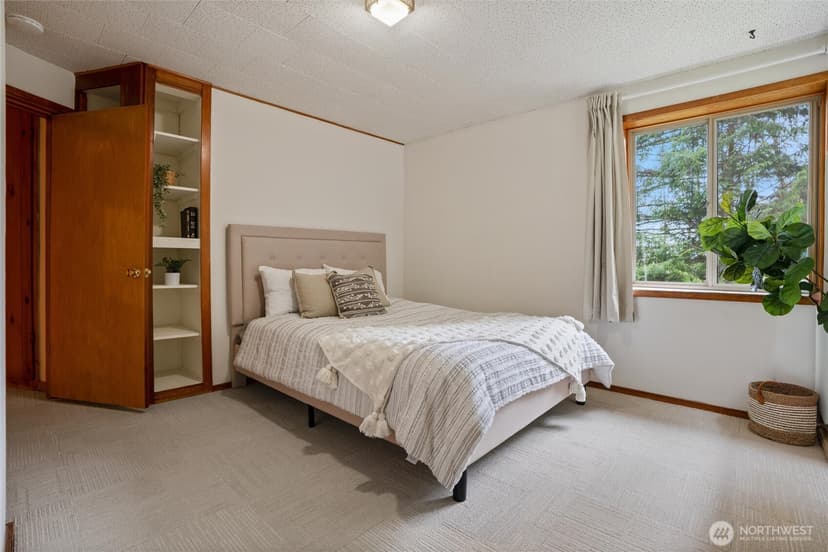 Property photo for 3649 Long Lake Road SE, Port Orchard photo 24