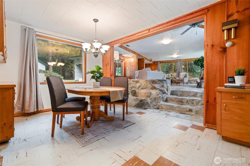 Property photo for 3649 Long Lake Road SE, Port Orchard photo 6