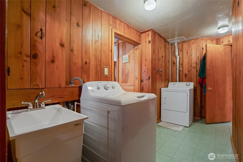 Property photo for 3649 Long Lake Road SE, Port Orchard photo 16