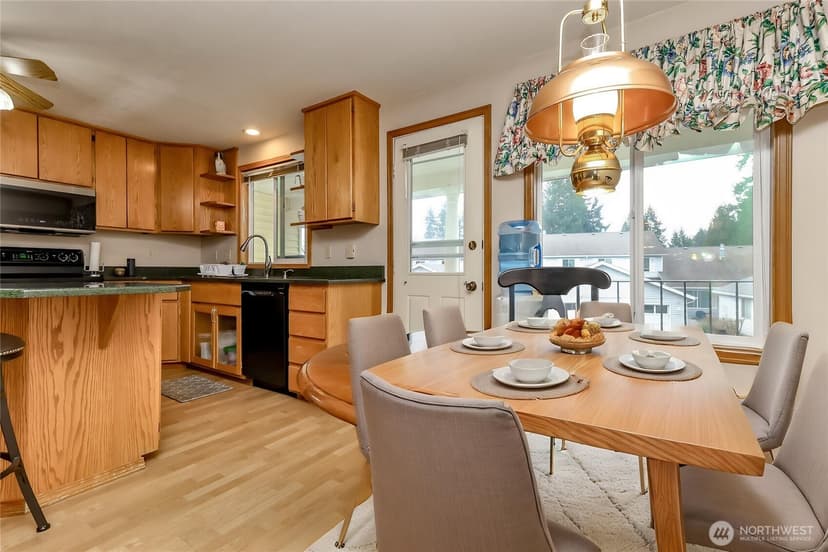Property photo for 32612 3rd Place S #18C, Federal Way photo 11