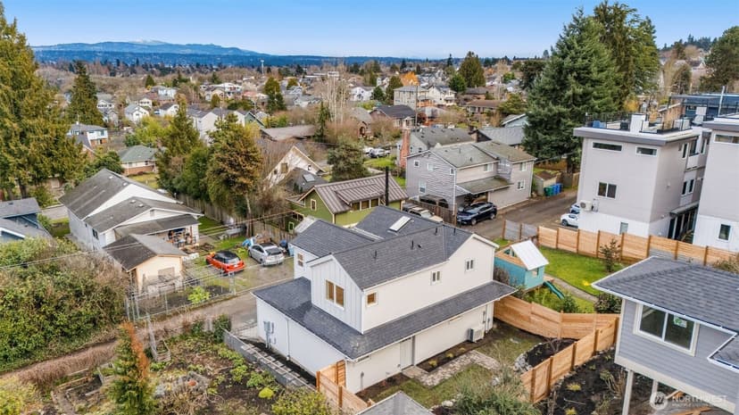 Property photo for 2330 17th Avenue S, Seattle photo 30