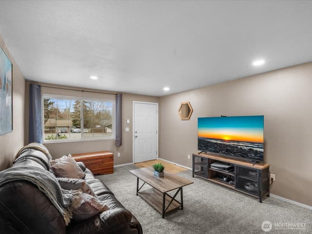 Property photo for 3010 184th Place NE, Arlington photo 4